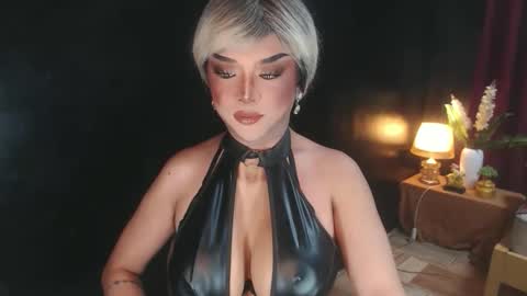 Christine online show from 05-24-26, 01:49