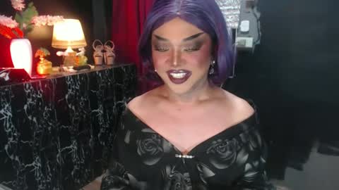 Christine online show from 06-13-26, 05:38