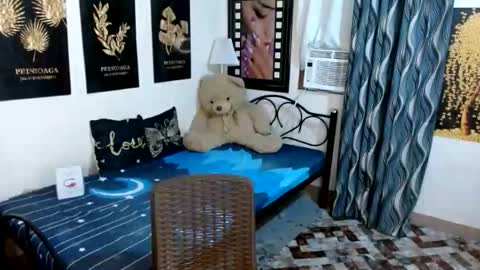 hugecockgoddessx online show from 01-09-26, 07:04