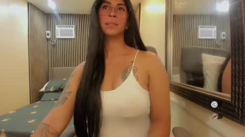 Queen karen grey online show from 01-05-25, 06:35