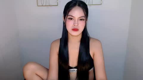 Yhanie online show from 07-28-26, 04:30
