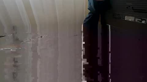 HugeCumshots online show from 11-02-25, 10:34