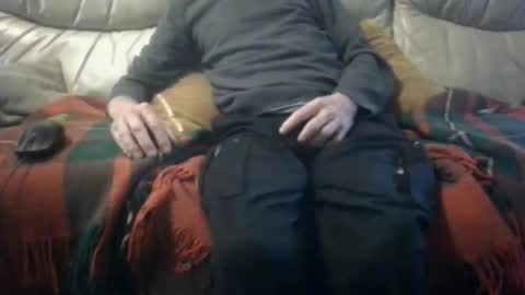 Snapshot of hugenob4u chatting on 09-17-25, 05:03 hugenob4u online show from 09-17-25, 05:03