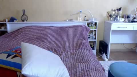 Gerda online show from 07-28-26, 06:53