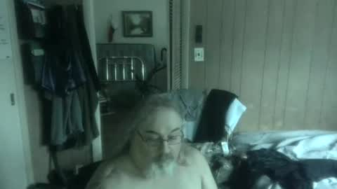 lonely huggy bear online show from 06-30-26, 03:13