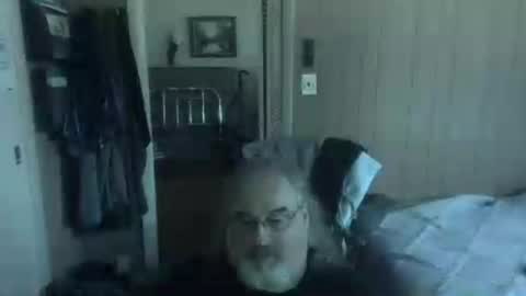 lonely huggy bear online show from 07-13-26, 03:48
