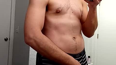 Snapshot of hugh_jenhorny chatting on 01-01-25, 11:38 Jake online show from 01-01-25, 11:38