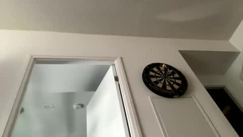 Snapshot of hughfat chatting on 01-12-25, 03:57 hughfat online show from 01-12-25, 03:57