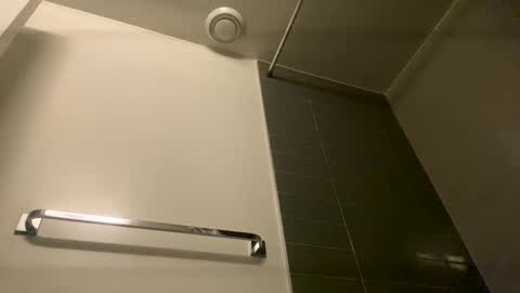 Snapshot of hughfat chatting on 01-12-25, 06:59 hughfat online show from 01-12-25, 06:59