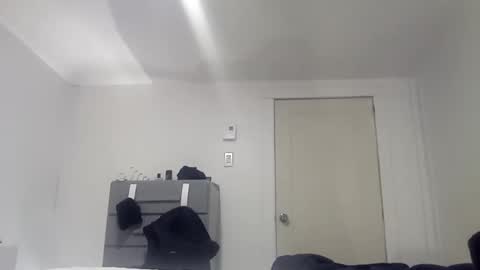 HugoBergeron82 online show from 12-29-24, 07:50