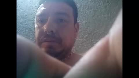 Snapshot of hugopaqui57 chatting on 02-18-25, 05:10 hugopaqui57 online show from 02-18-25, 05:10