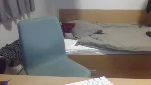 hugoxx22 online show from 02-18-25, 08:25