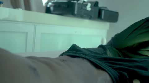 hugyhuge online show from 01-12-26, 07:02