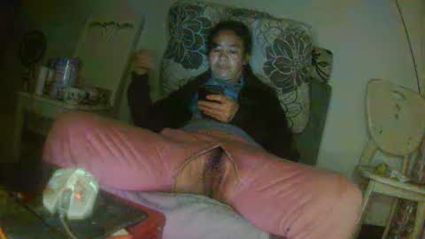 hujiajia520321431 online show from 03-03-26, 08:59