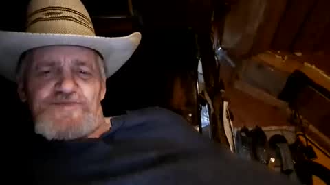 hung34u online show from 01-21-25, 08:19