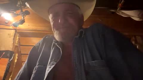 hung34u online show from 03-17-26, 09:45