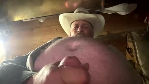 Snapshot of hung34u chatting on 05-08-26, 09:36 hung34u online show from 05-08-26, 09:36