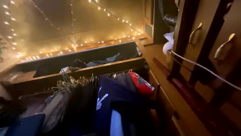 Snapshot of hung36597 chatting on 10-03-25, 03:14 hung36597 online show from 10-03-25, 03:14