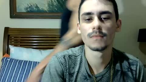 hungcaique online show from 05-31-26, 01:58