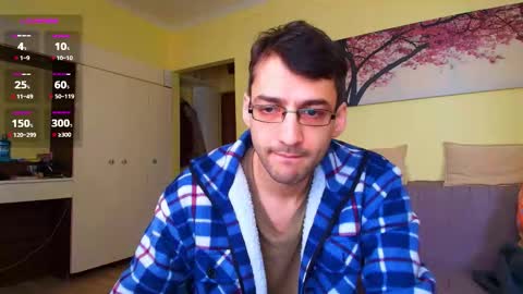 Snapshot of hungeddy chatting on 02-17-26, 10:34 Eddy online show from 02-17-26, 10:34