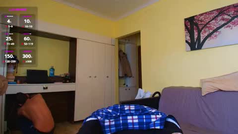 Snapshot of hungeddy chatting on 02-26-26, 09:08 Eddy online show from 02-26-26, 09:08