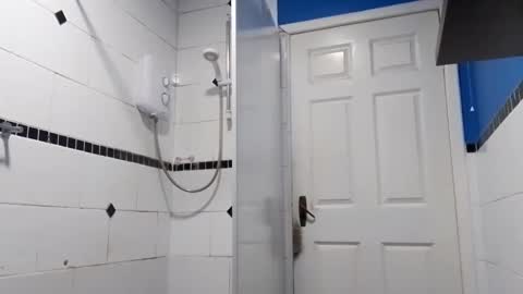 Snapshot of hungfun69867418 chatting on 09-14-25, 08:08 hungfun69867418 online show from 09-14-25, 08:08