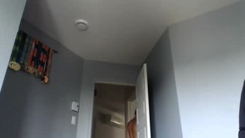 Tyler online show from 08-08-26, 02:41