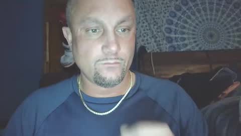 hunglikeray2286 online show from 02-01-26, 01:37