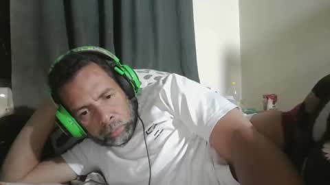 Snapshot of hungwolfchaser chatting on 04-04-26, 01:15 hungwolfchaser online show from 04-04-26, 01:15