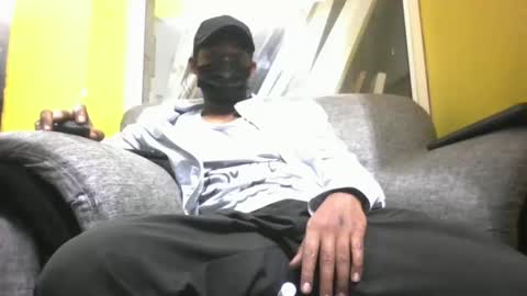 Snapshot of hunk_dominant chatting on 01-04-25, 05:16 hunk_dominant online show from 01-04-25, 05:16