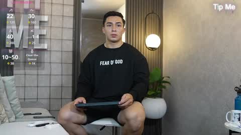 hunk_ryan online show from 03-03-25, 12:16