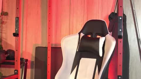 hunk_ryan online show from 10-08-25, 12:36