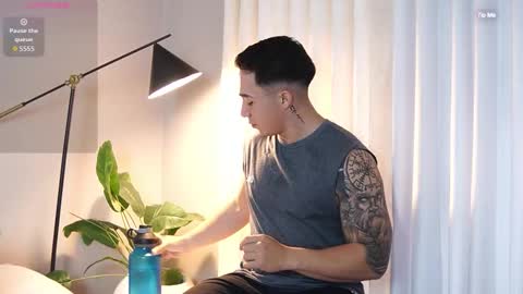 hunk_ryan online show from 10-29-25, 12:07