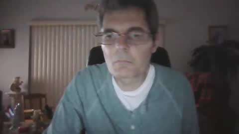 hunkmasclefad458 online show from 11-04-25, 04:22