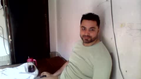 hunkster102 online show from 04-18-26, 03:10