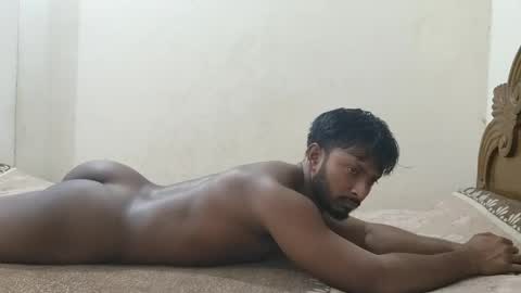 Snapshot of hunky_ariyaan chatting on 05-09-26, 03:50 Hunky Ariyaan online show from 05-09-26, 03:50