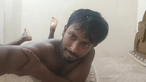 Snapshot of hunky_ariyaan chatting on 05-10-26, 02:22 Hunky Ariyaan online show from 05-10-26, 02:22