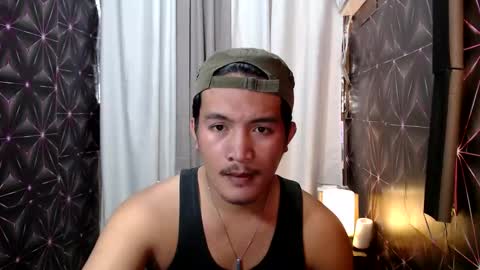 hunkylloyd online show from 01-24-25, 03:54