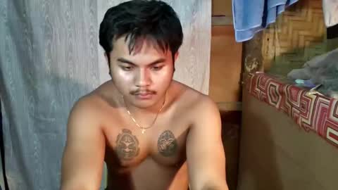 hunkyzeus online show from 03-06-26, 05:31