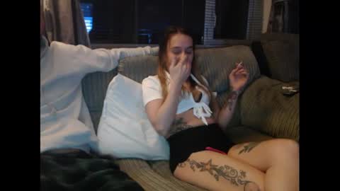 HunterandEsme online show from 01-19-25, 07:58