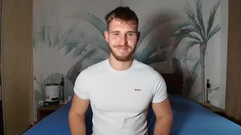 Snapshot of hunterbridges chatting on 10-14-25, 02:07 Hunter Bridges online show from 10-14-25, 02:07