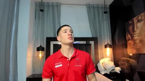 hunterheat_ online show from 01-15-26, 11:37