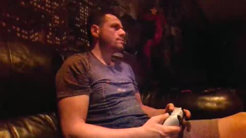 hurley7890 online show from 12-20-25, 01:56