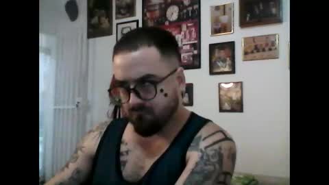 hurtadodirector online show from 04-28-26, 02:27