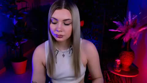 hyileyclark online show from 06-09-26, 05:08