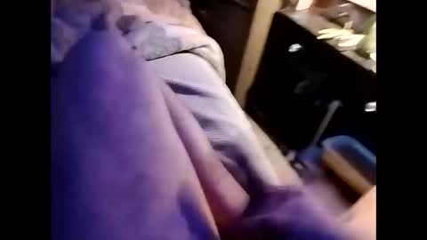 Teejay1971 online show from 10-31-25, 02:29