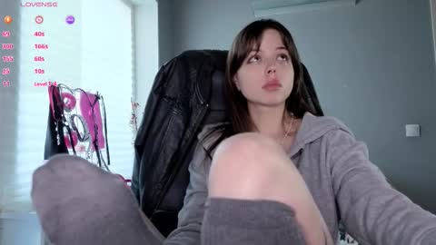 Miley. PVT open i have extra prices on nude show  online show from 02-18-26, 01:40