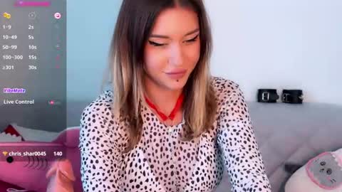 Snapshot of hypnotic_kitty chatting on 06-22-26, 03:25 Your submissive lady 3 online show from 06-22-26, 03:25