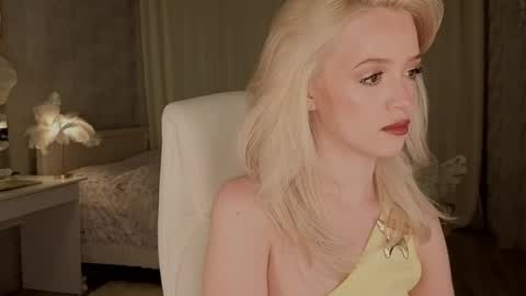 Joselle online show from 05-04-26, 10:39