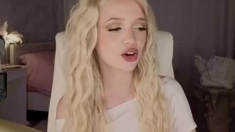 Joselle online show from 06-18-26, 11:20